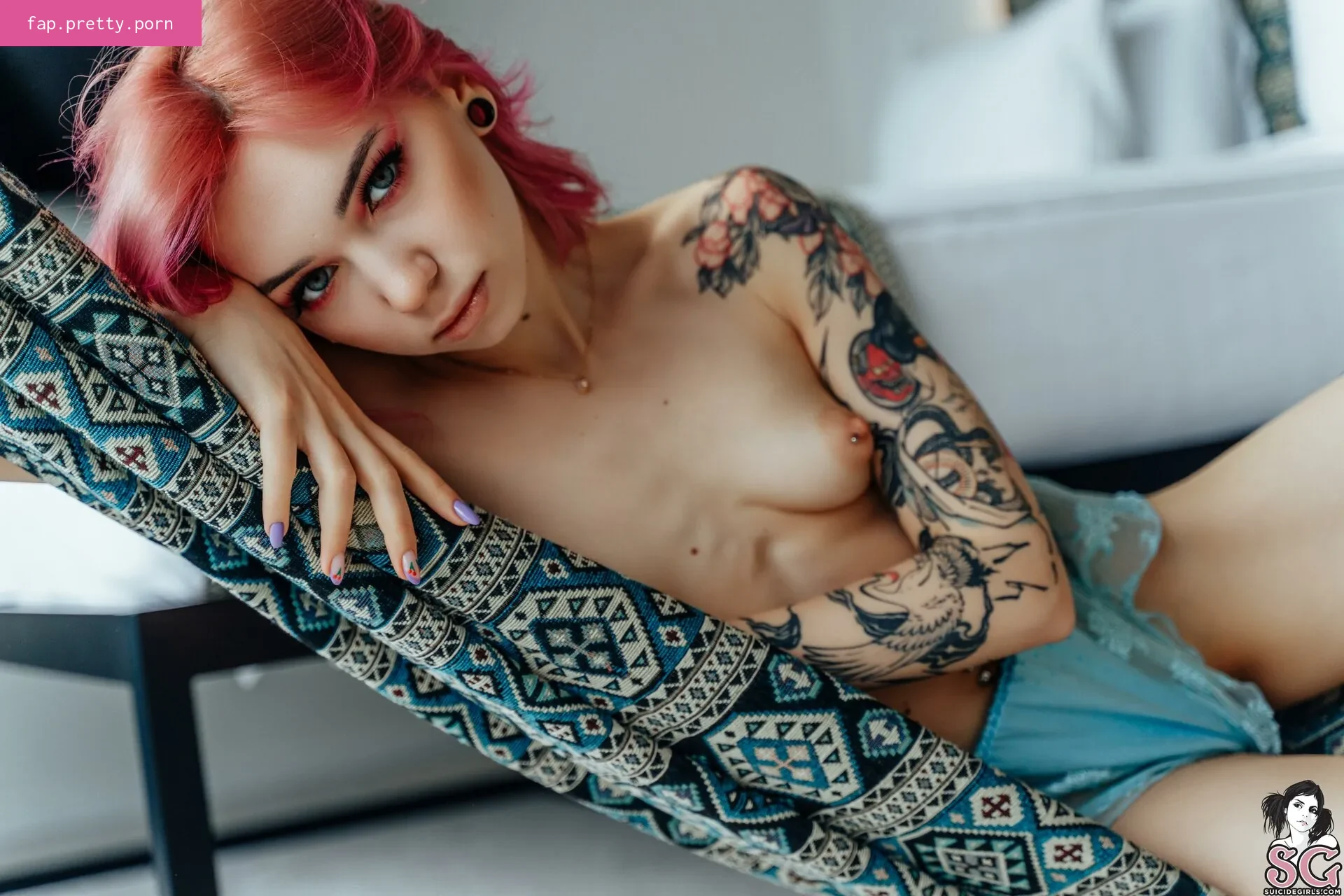 Roxy Loov - Photo #26