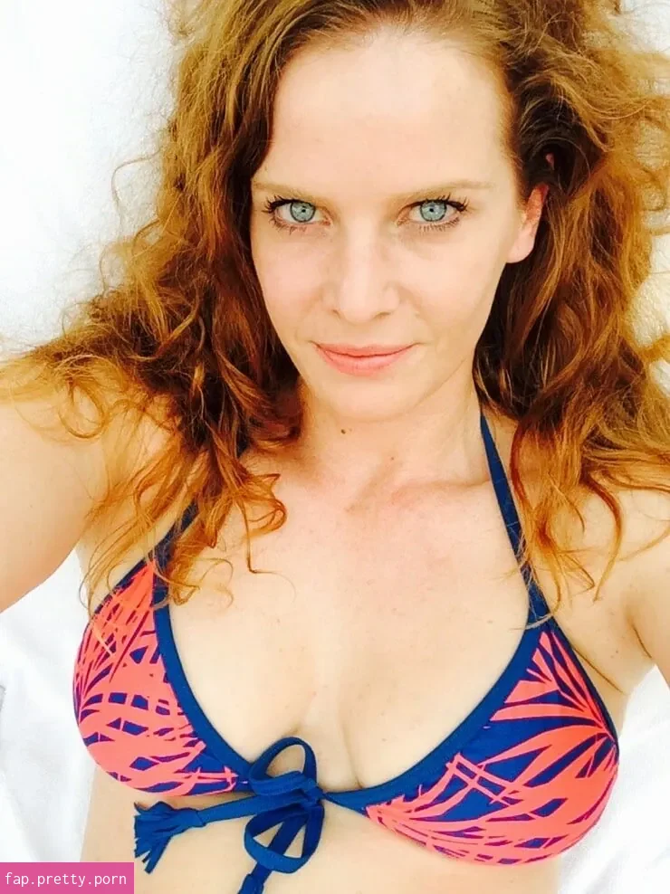 Rebecca Mader - Photo #03