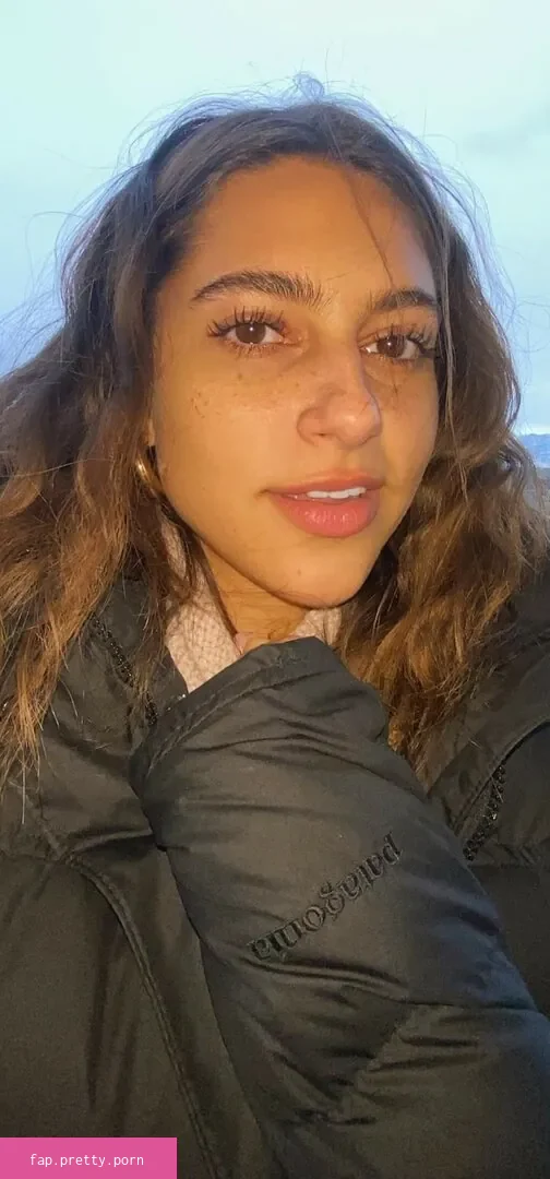Reneé Maudlena Noe - Photo #21