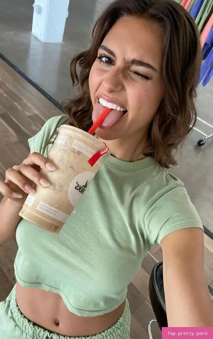 Reneé Maudlena Noe - Photo #43