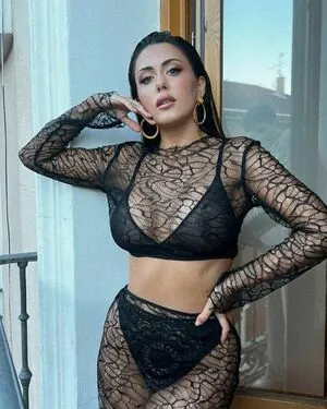 Rosario Matew