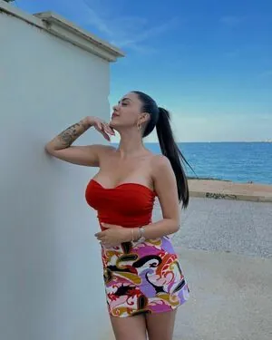 Rosario Matew