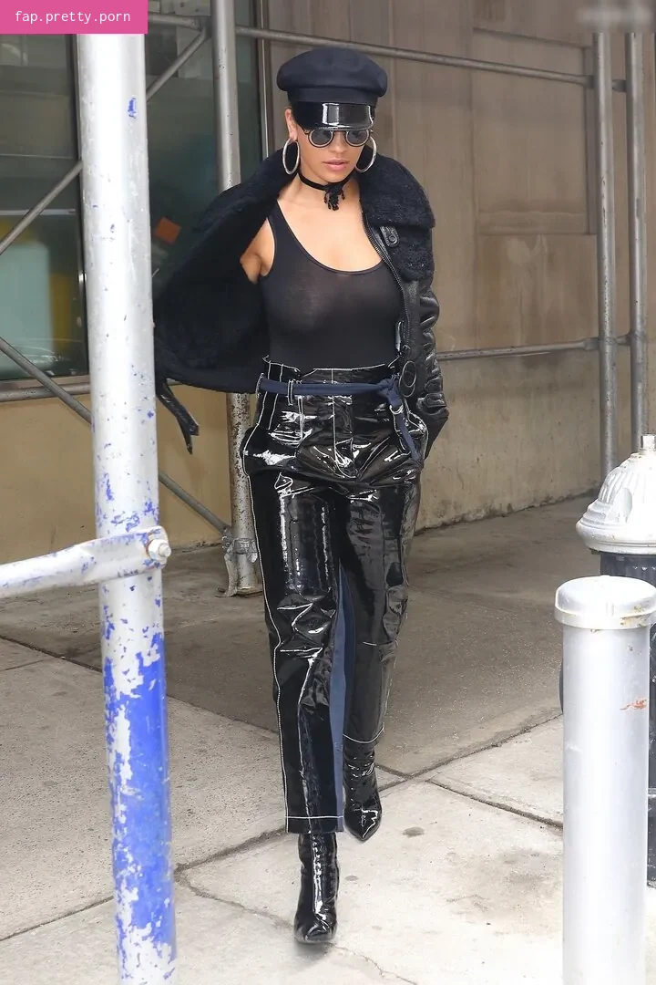 Rita Ora - Photo #01