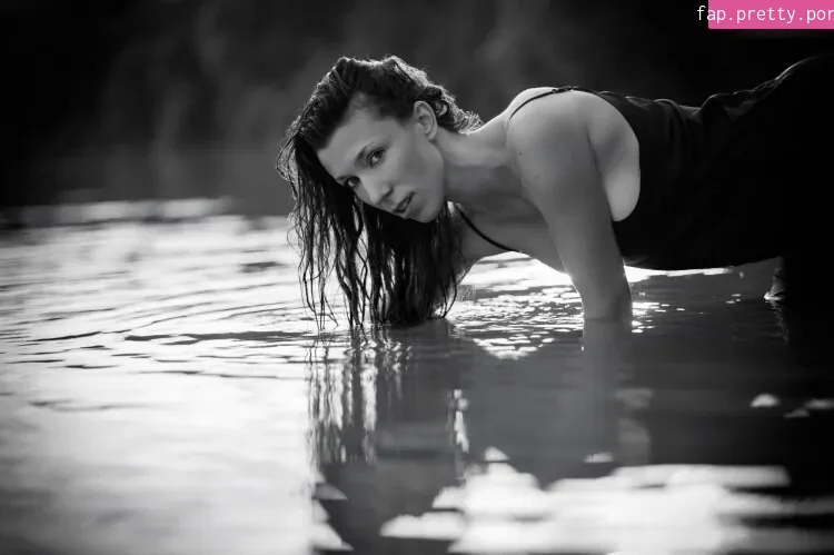 Romina - Photo #16