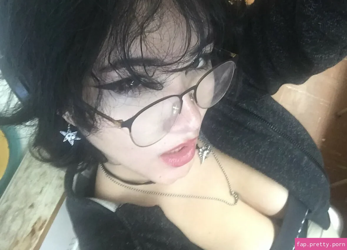 Roombaslayer69 - Photo #04