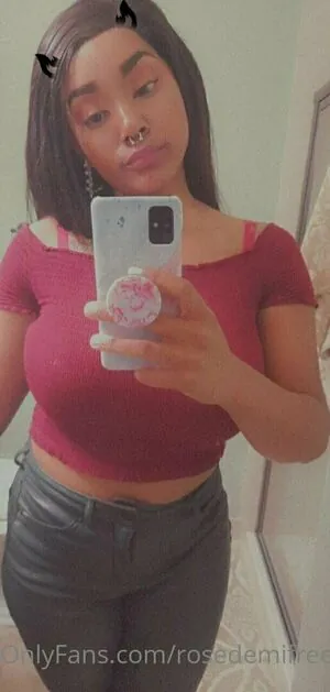 rosedemifree