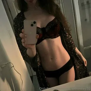 rosehathaway70