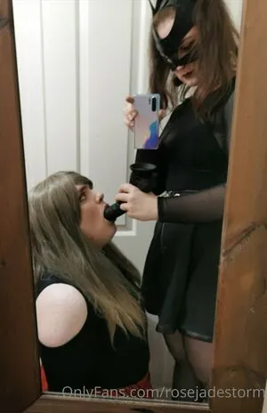 rosejadestorm