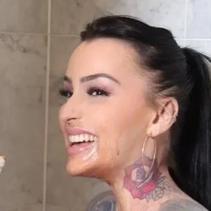 Roselynesimone