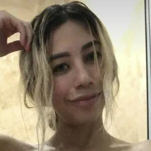 Roxannesimz