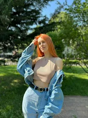 rebekka.red.fox