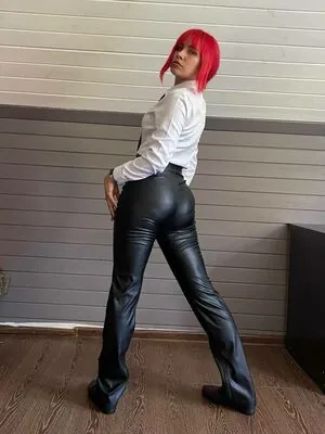 Red Saya