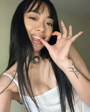 Rina Sawayama