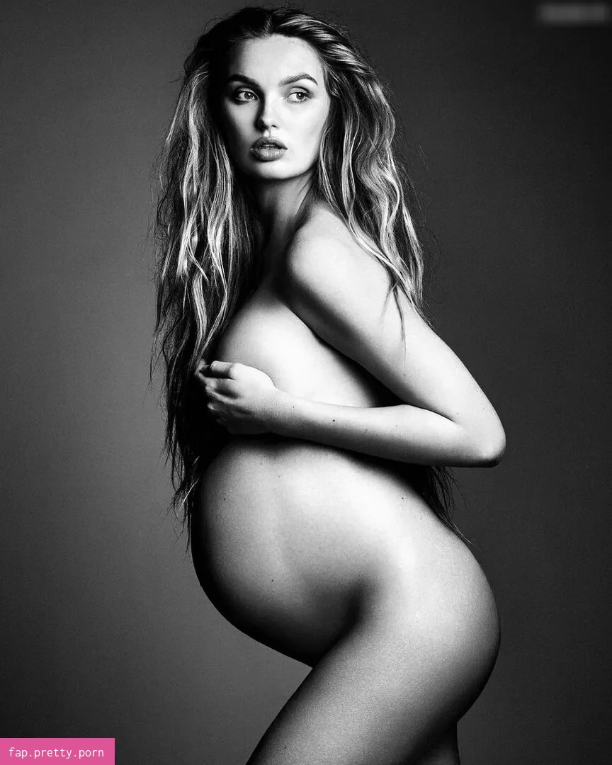 Romee Strijd - Photo #34