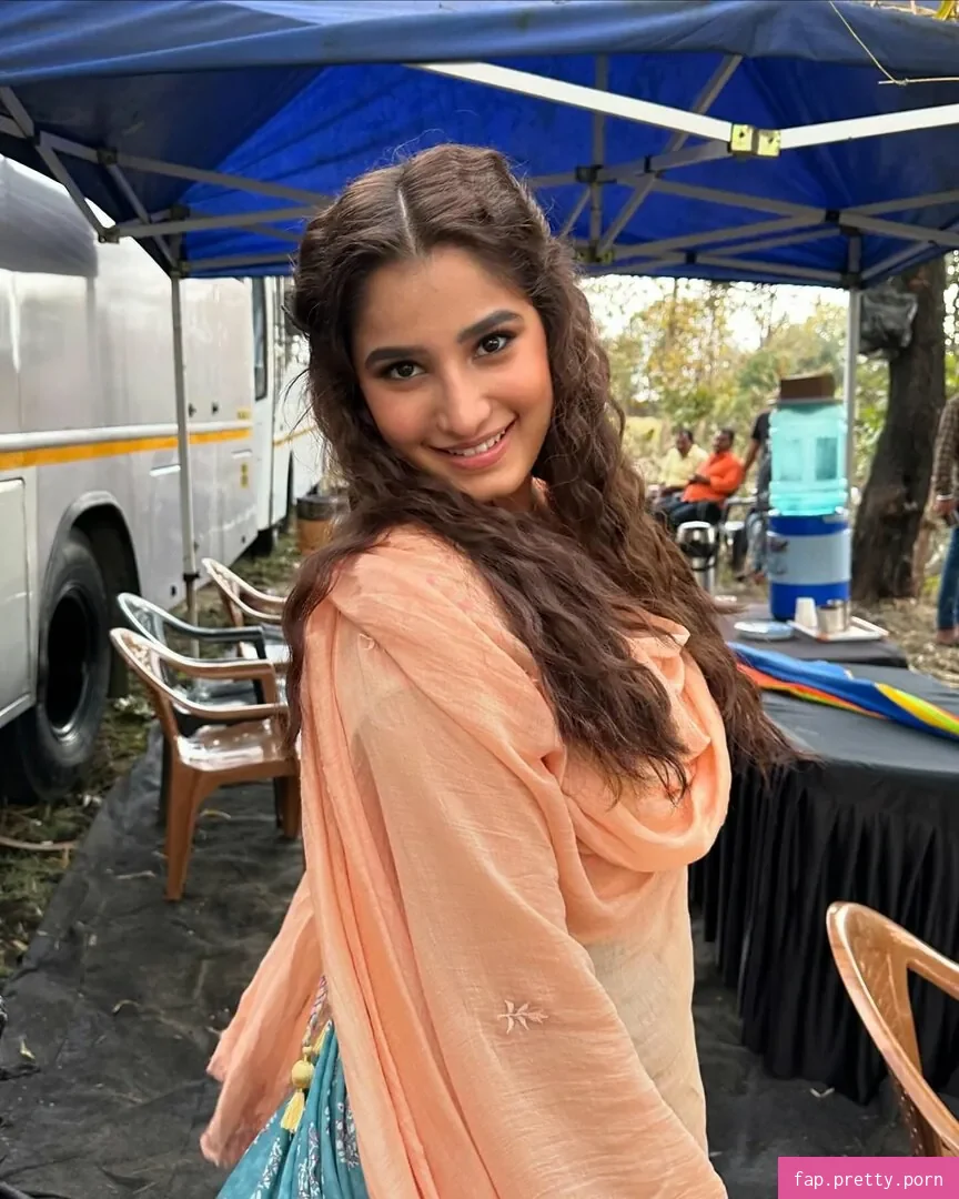 Rasha Thadani - Photo #64