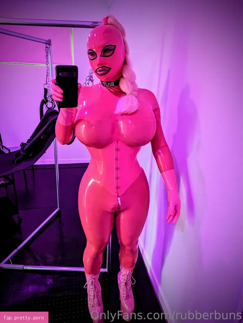 rubberbuns - Photo #22