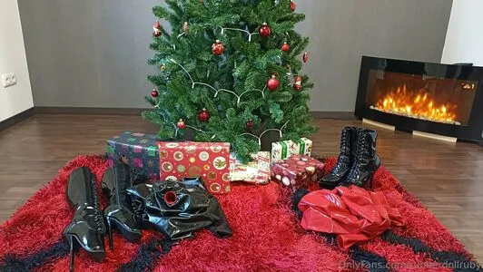 rubberdollruby