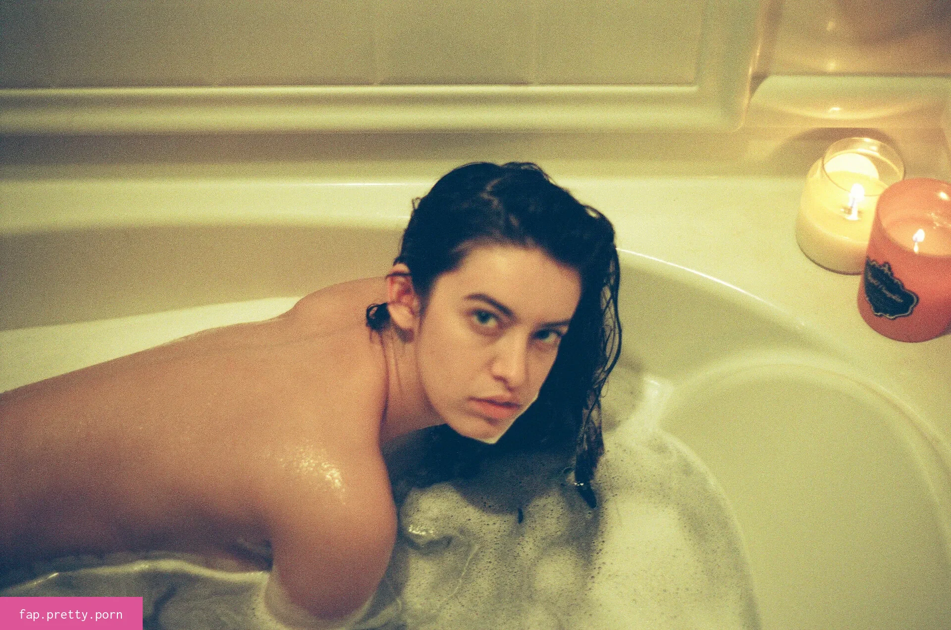Rachel Williams - Photo #23