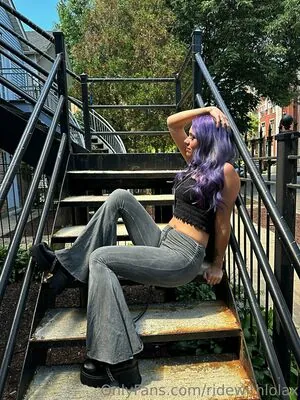 ridewithlola.x
