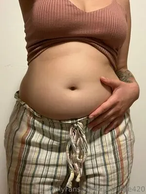 ryliehazefeedee