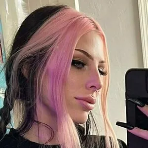 Strawberrysquirtcake