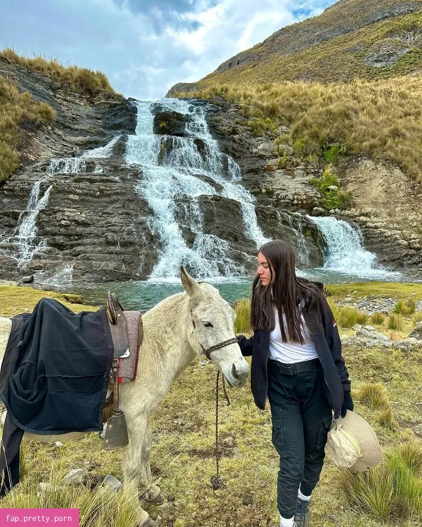 Sara Avni - Photo #95