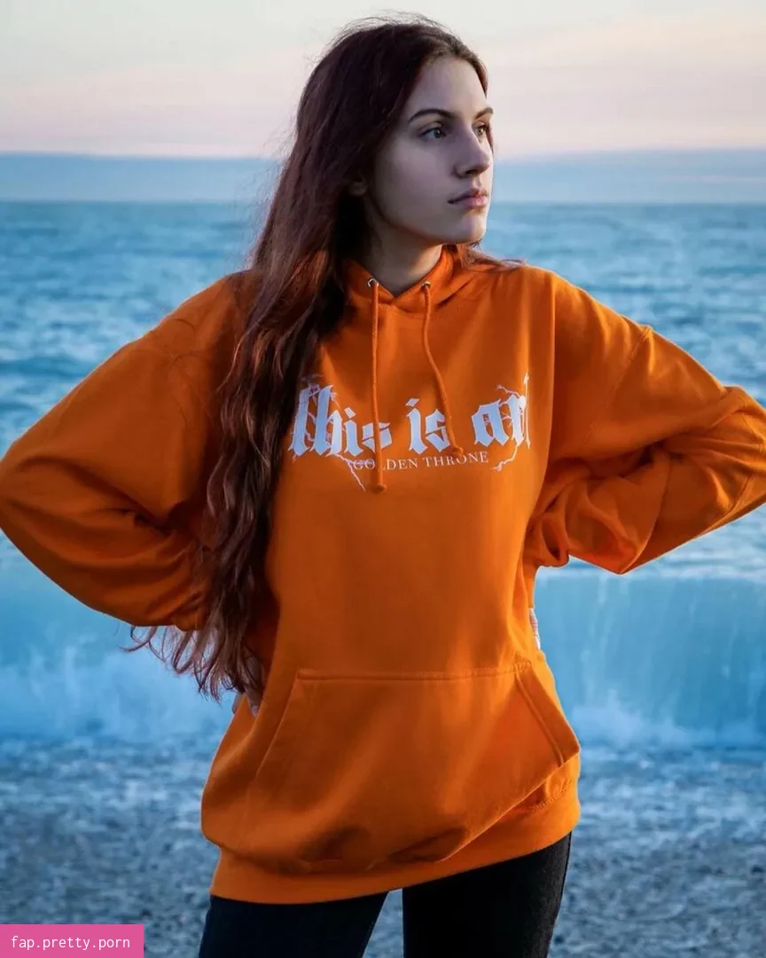 Sarah A-L - Photo #68