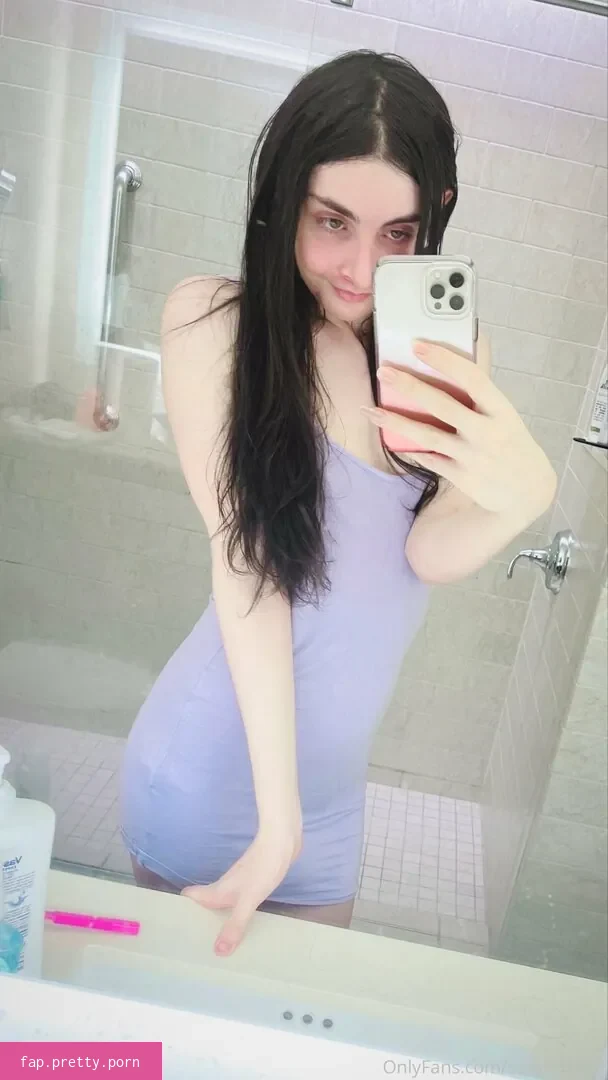 sarahalexisxx - Photo #02
