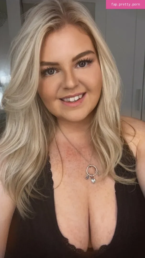 SarahLouxxx - Photo #11