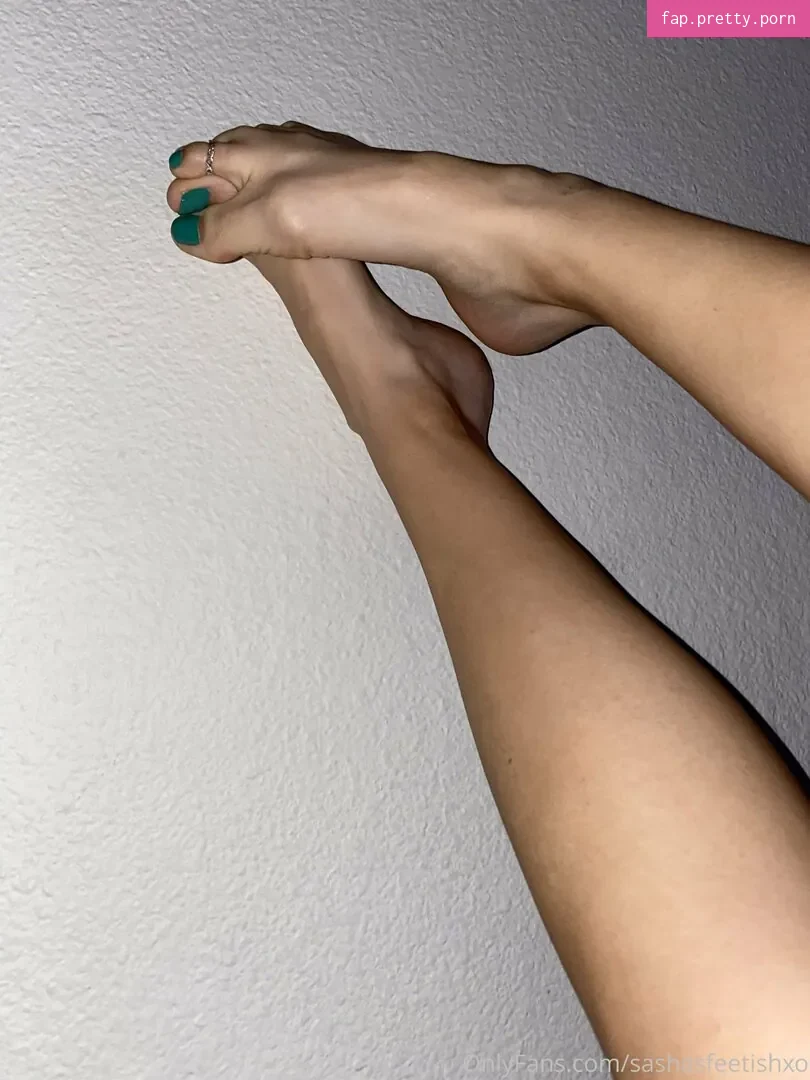 sashasfeetishxo - Photo #09