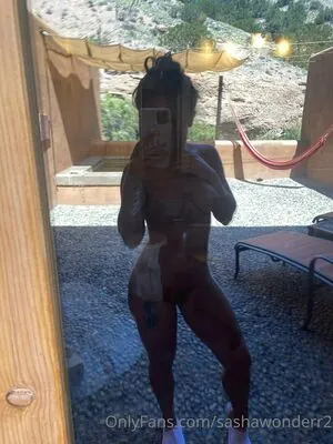 sashawonderr2