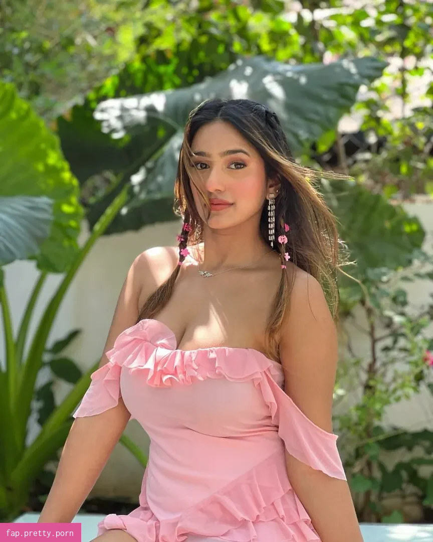 Shubhna Agarwal - Photo #02