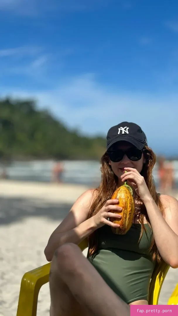 Sophia Abrahão - Photo #51