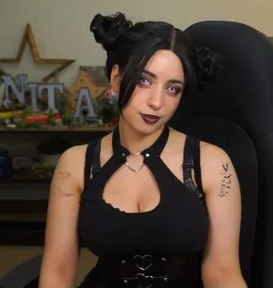 Sweet Anita