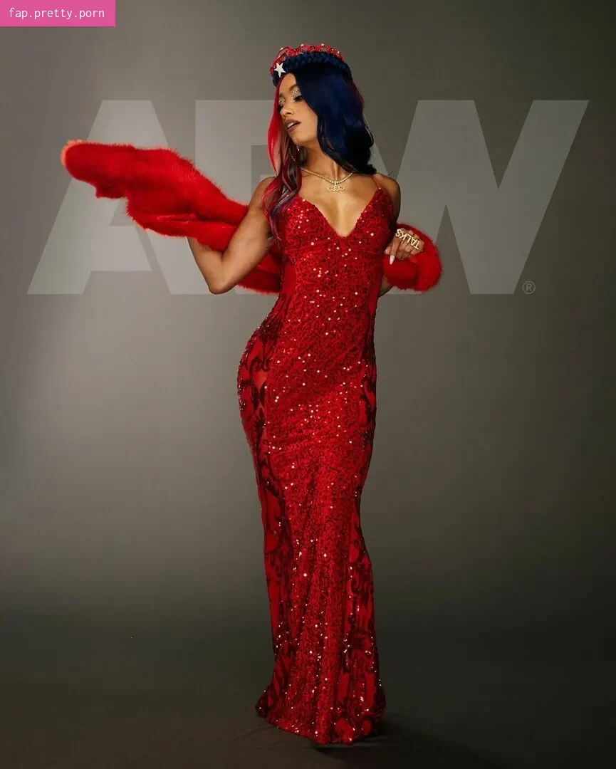Sasha Banks - Photo #10