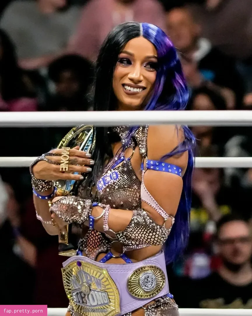 Sasha Banks - Photo #11