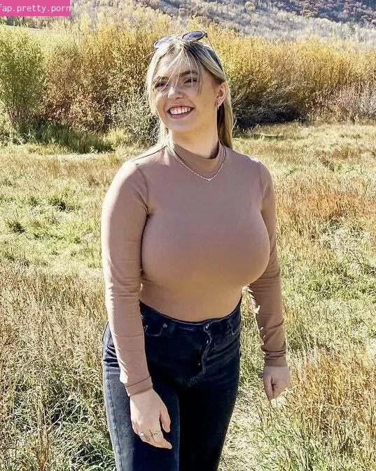 Sierra Bellingar - Photo #03