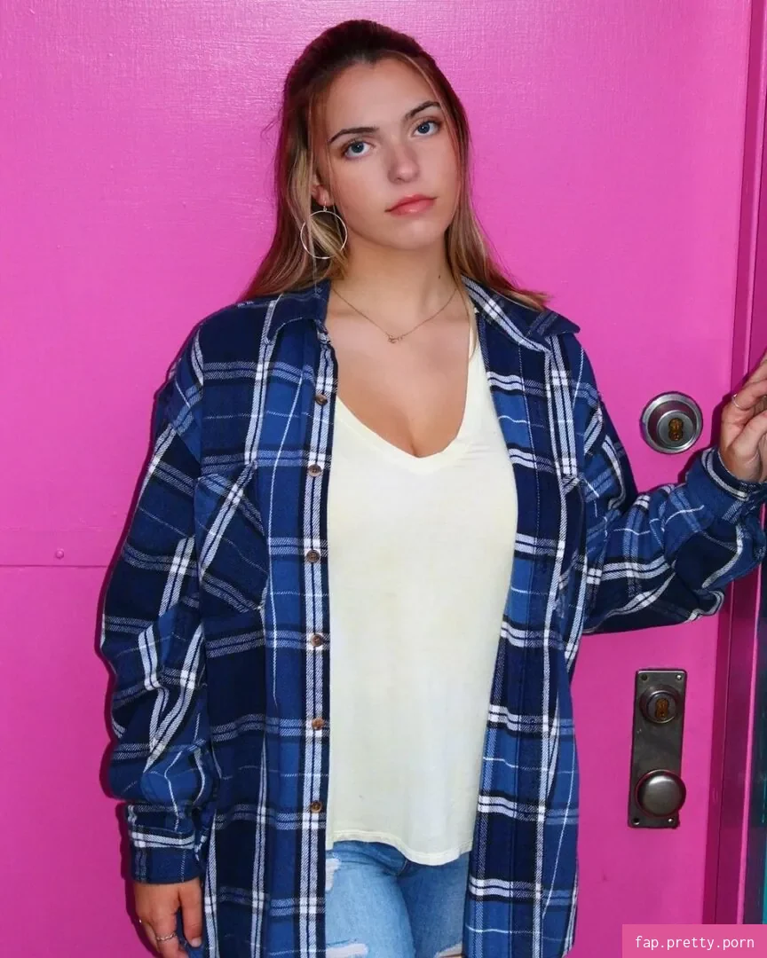 Sierra Bellingar - Photo #28