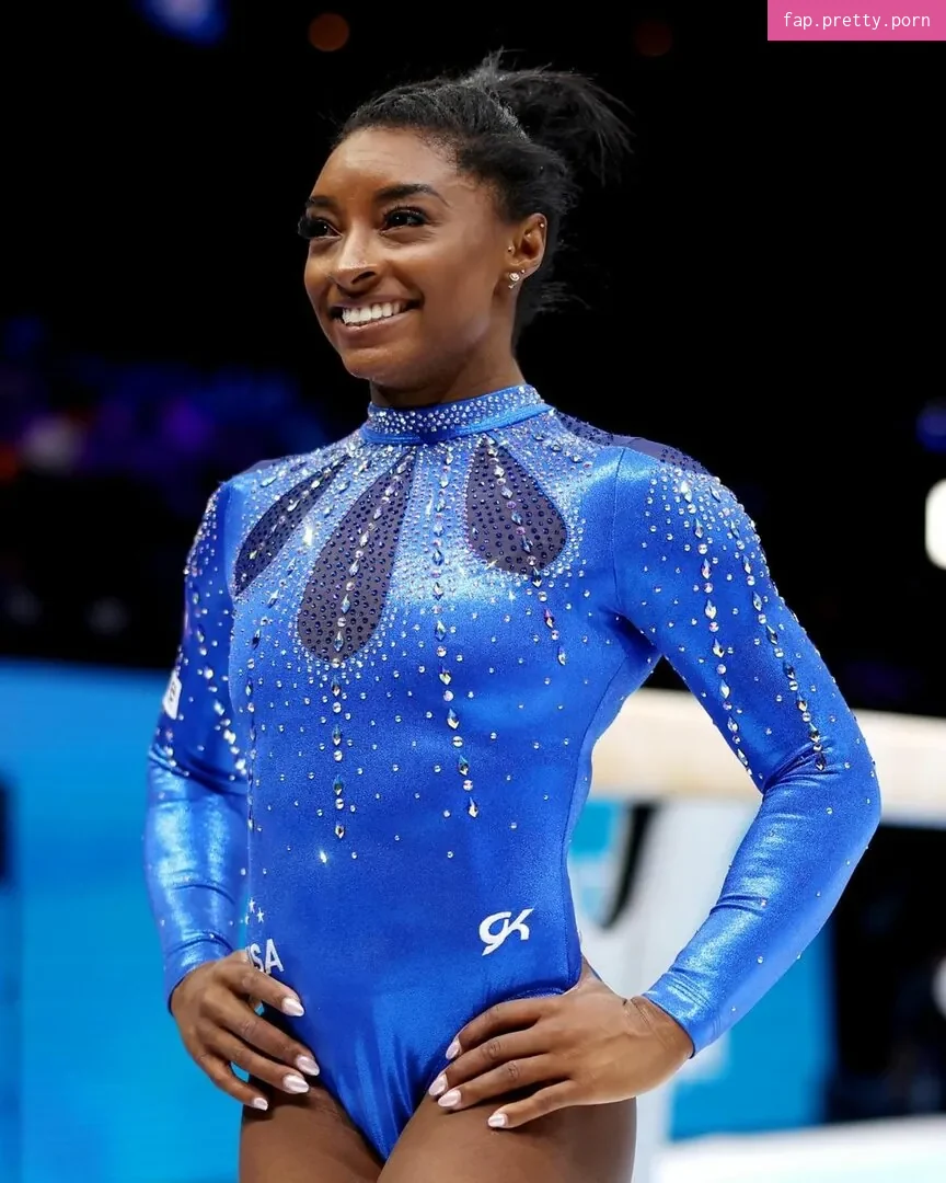 Simone Biles - Photo #06