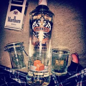 Smoking_babee