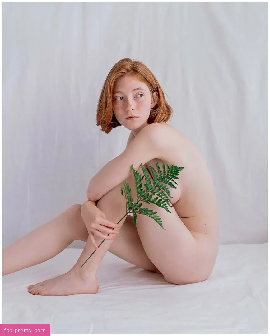 Sophia Boger - Photo #09
