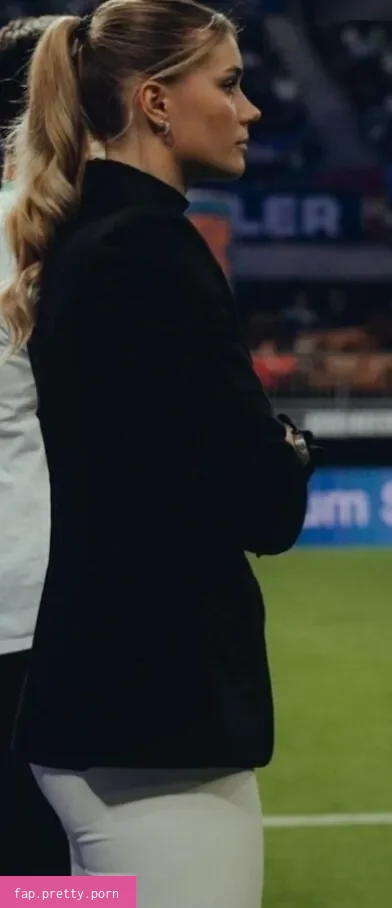 Selina Cerci - Photo #44