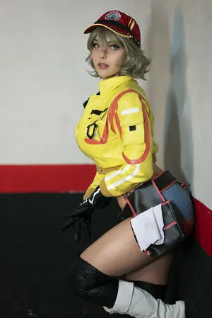 Shermie Cosplay