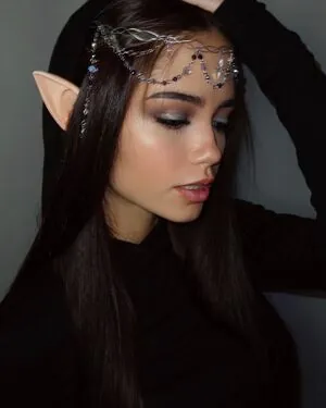 Sofia Chernasova / chernasova.sofia / soniachrn / Чернасова Софія
