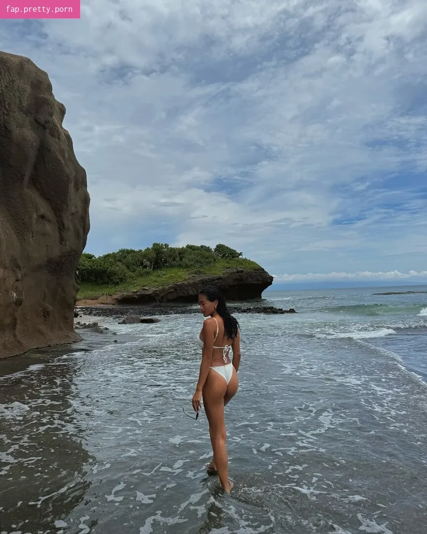Sophia Cuerquis - Photo #43