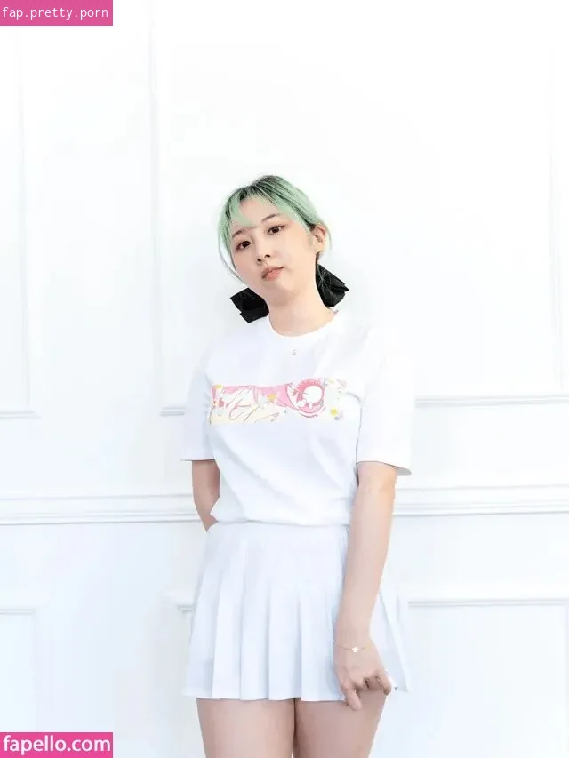 Starsmitten Celine - Photo #15