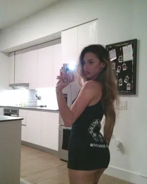 Sunny Christina