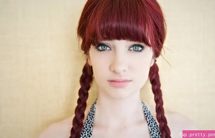 Susan Coffey - Photo #72