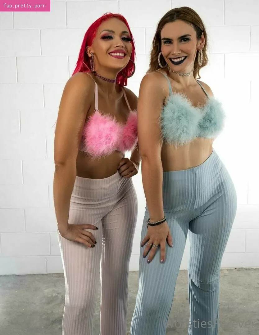 Salina De La Renta - Photo #12