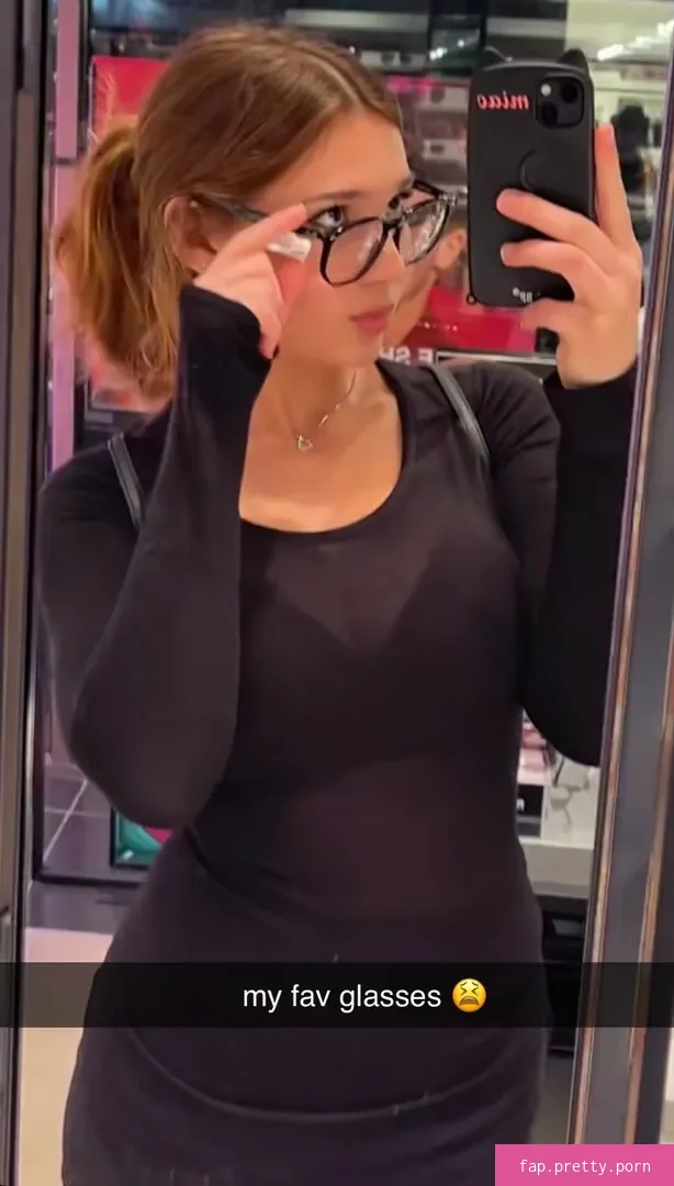 Sara Dobrik - Photo #21